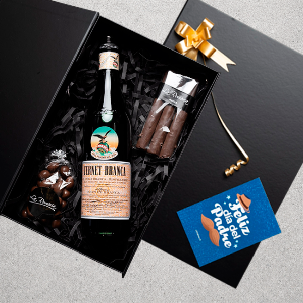 1 Fernet Branca + 1 almendras + 1 cuchufli + Caja M