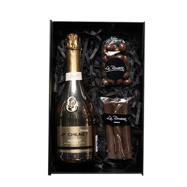 1 J.P Chenet Muscat + 1 Almendra + 1 Cuchufli + Caja M